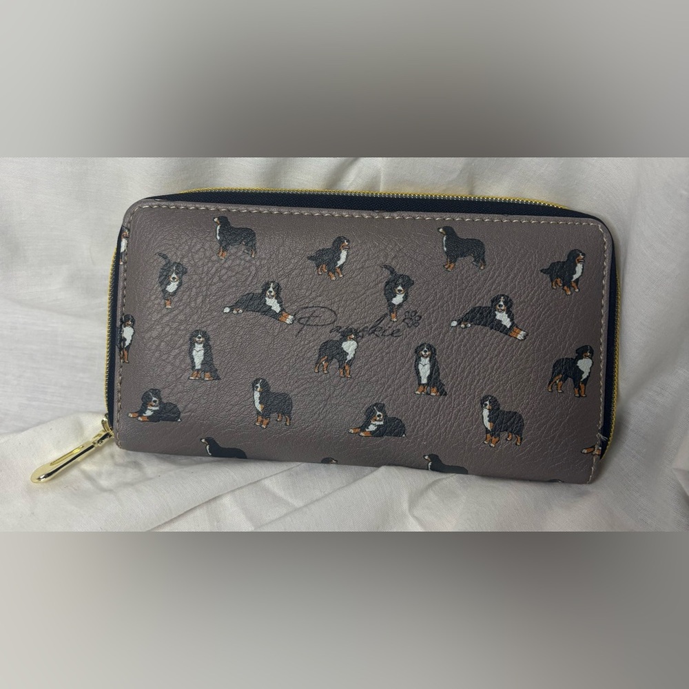 PAWSKIE Tan and Black Dog Design Zippered Wallet Clutch EUC Gold Hardware - Picture 4 of 11